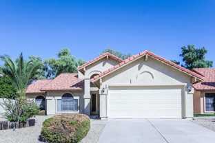 7352 W Morrow Dr - Photo 1 of 1