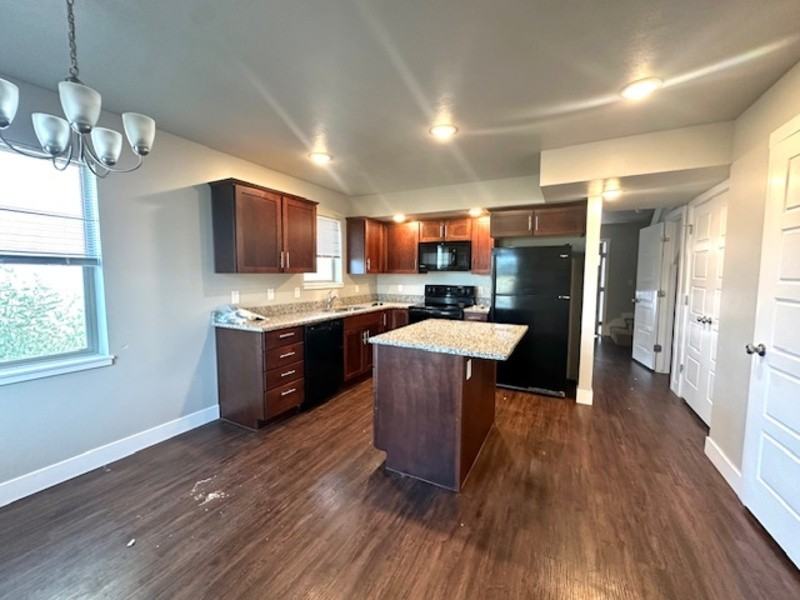 385 Sw - Photo 7 of 15