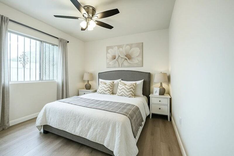 1323 West 58th Street - Photo 6 of 9