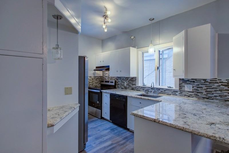 593 N Plum St - Photo 3 of 26