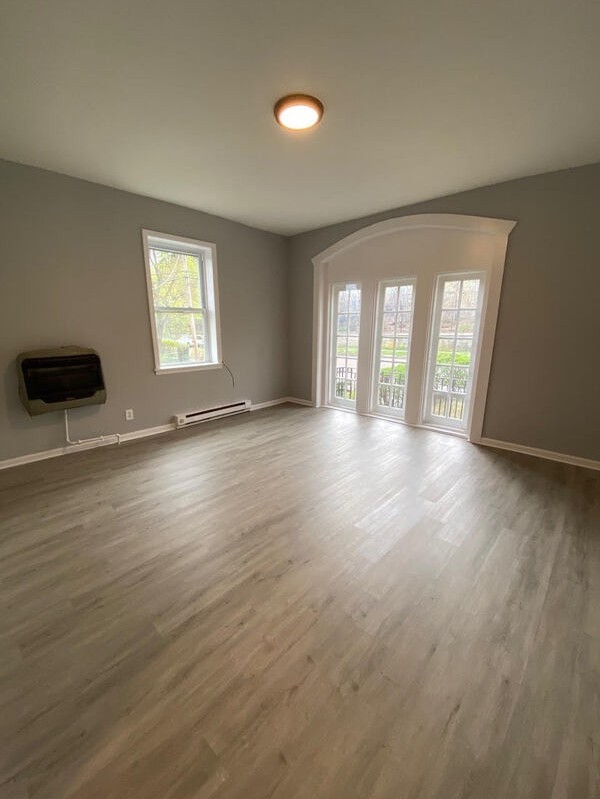 428 Liberty St - Photo 4 of 6
