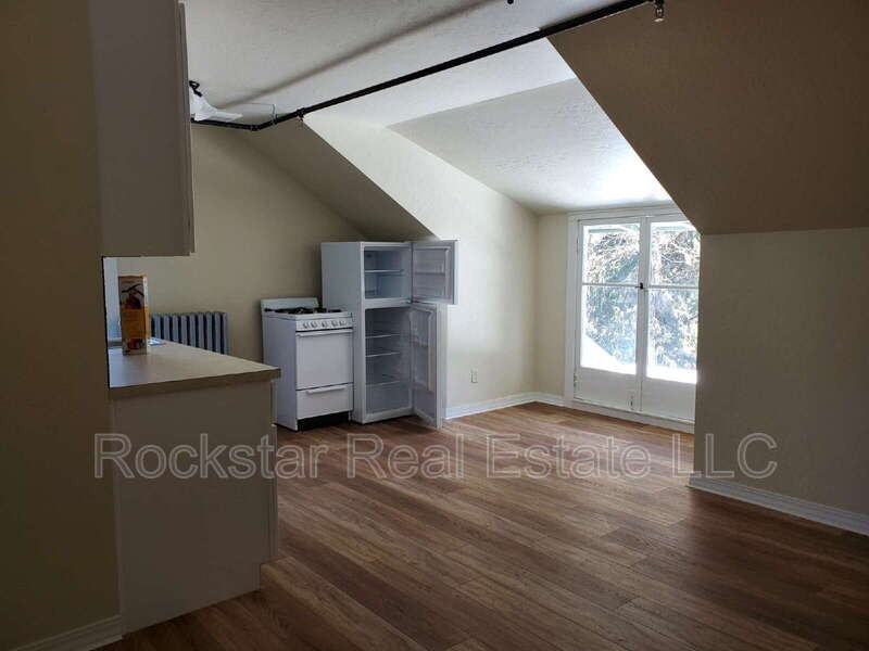 814 S Lincoln St - Photo 2 of 8