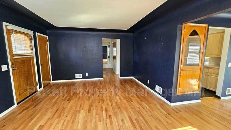 2109 E Highlands St - Photo 3 of 27