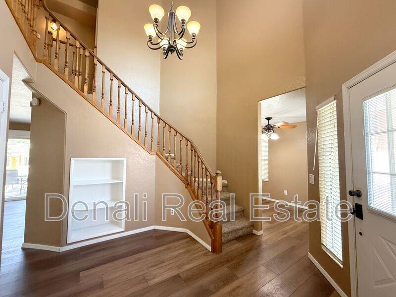 1670 East Gary Drive - Photo 2 of 38