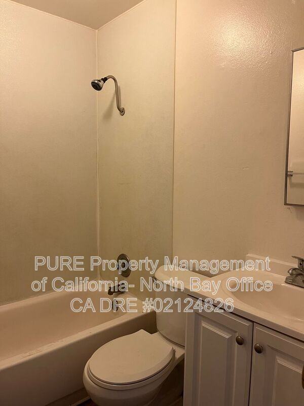 106 Laws Ave #B - Photo 7 of 10