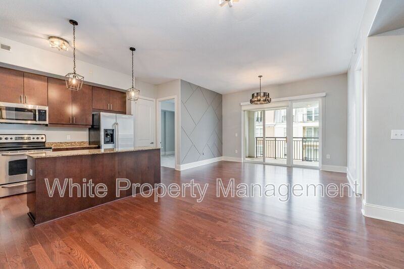 4625 Piedmont Row Dr #611 - Photo 7 of 23