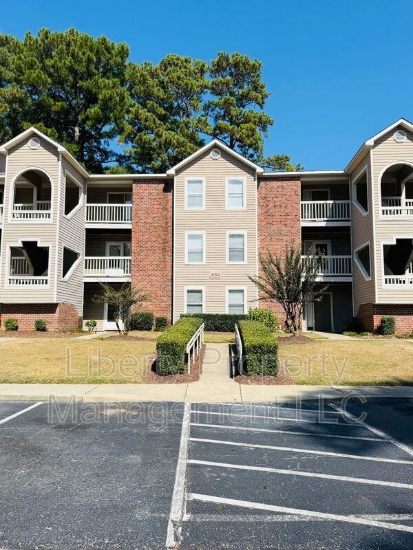 664 Bartons Landing Pl #10 - Photo 2 of 21