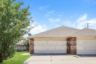 496 Brookbank Dr - Photo 1 of 1