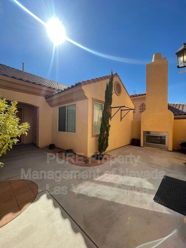 1243 Casa Palermo Cir - Photo 2 of 50