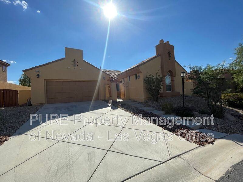 1243 Casa Palermo Cir - Photo 3 of 50