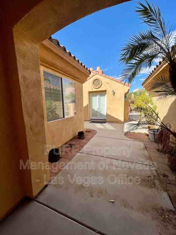 1243 Casa Palermo Cir - Photo 6 of 50