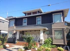 556 1/2 Prospect St - Photo 1 of 1