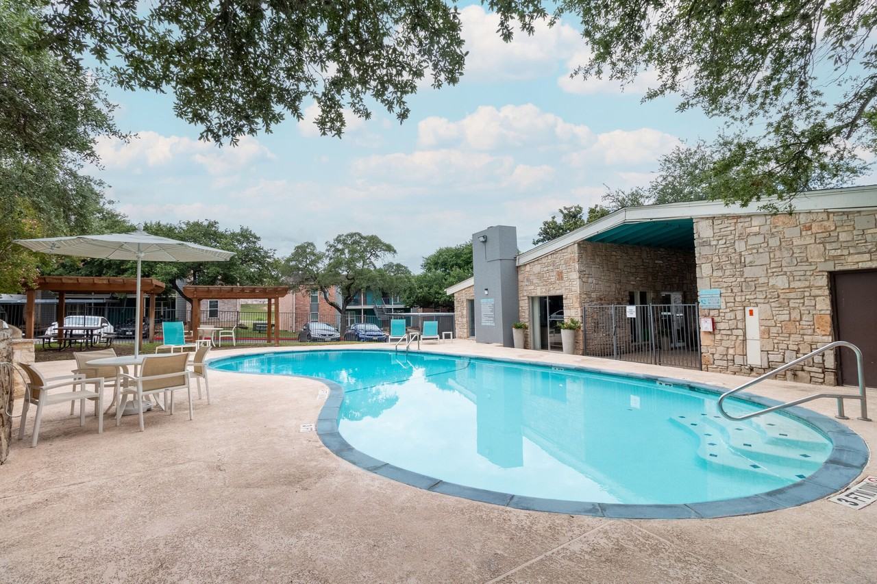 Meadows - Photo 6 of 38