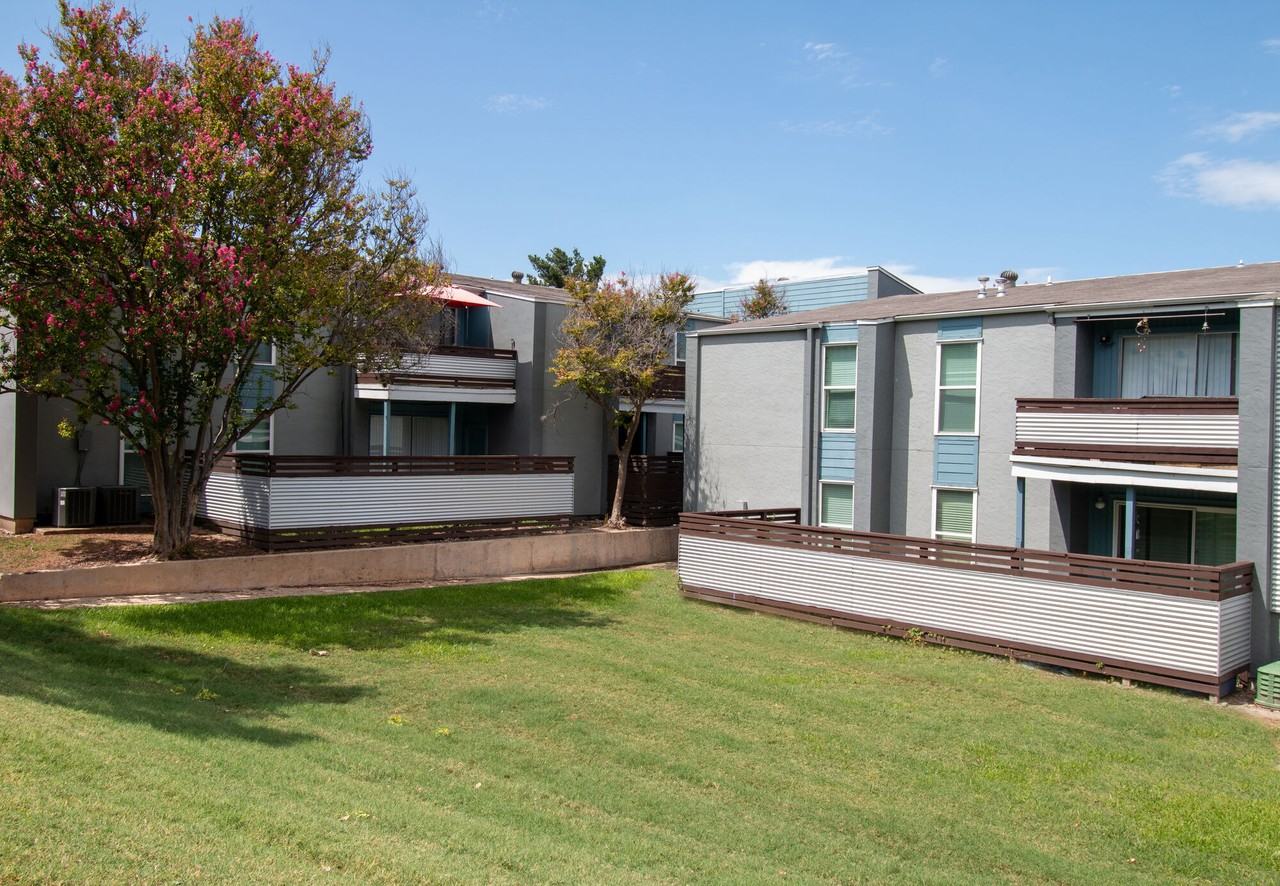 Auburn Creek - Photo 4 of 36