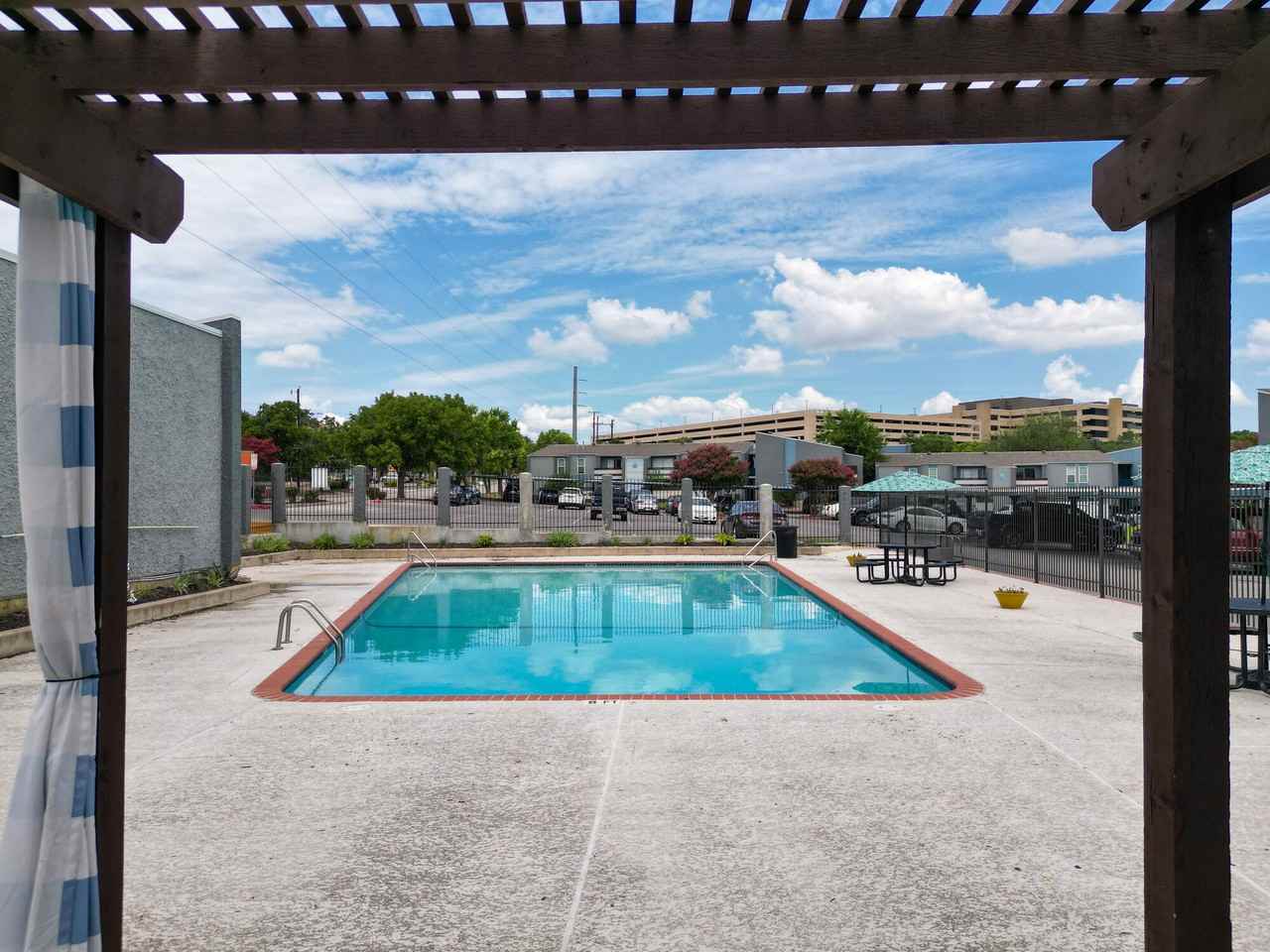 Auburn Creek - Photo 7 of 36