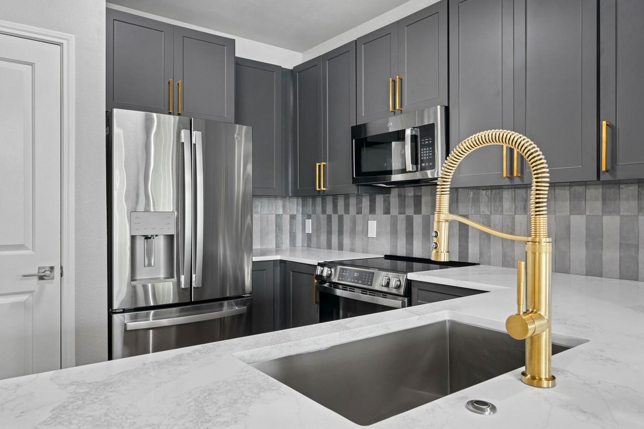 Whitmore - Photo 2 of 31