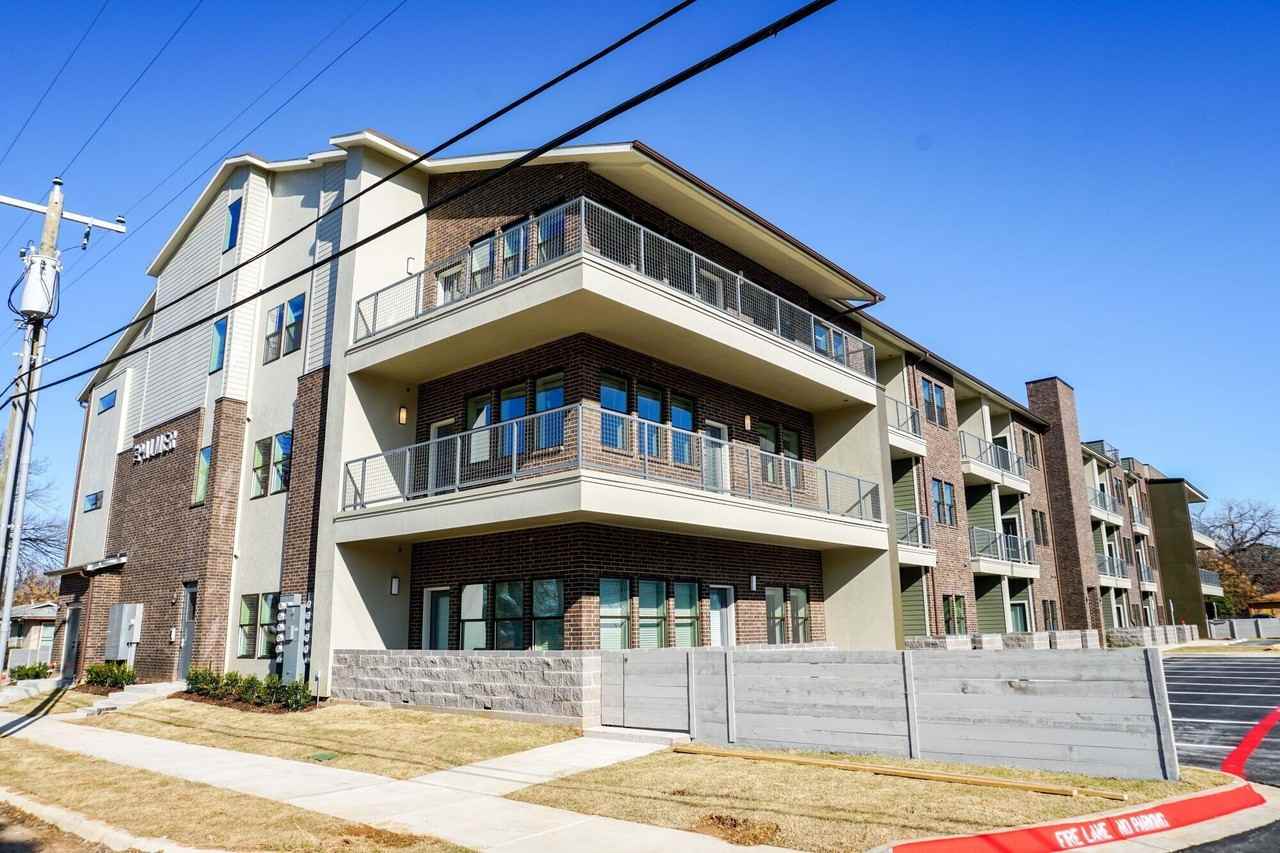 The Palmer - Photo 7 of 10