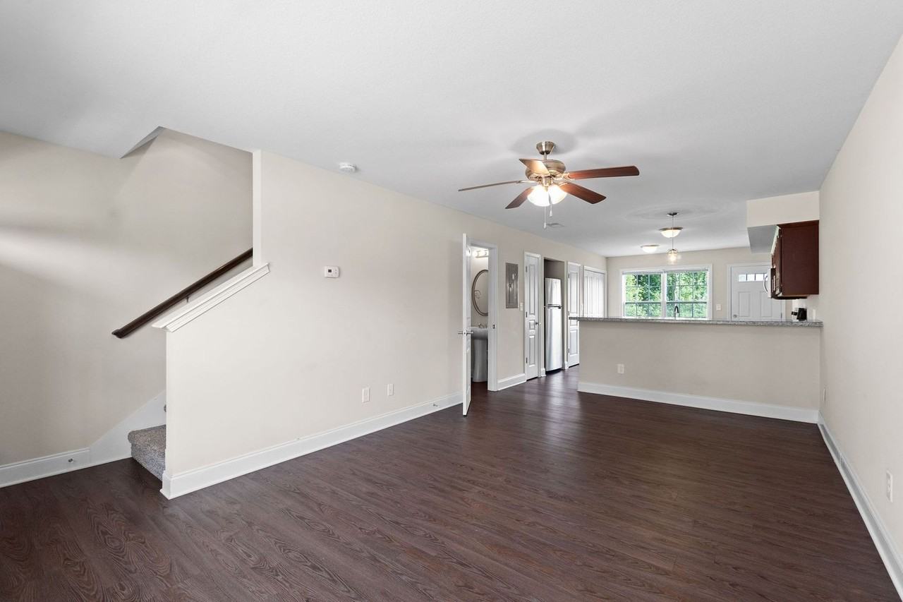 1552 Tylertown Rd - Photo 4 of 41