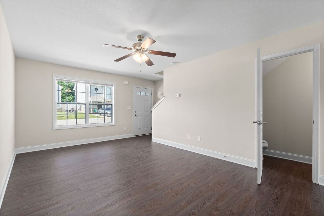 1552 Tylertown Rd - Photo 5 of 41