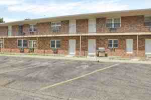 featured image of 851 E Wheeling St