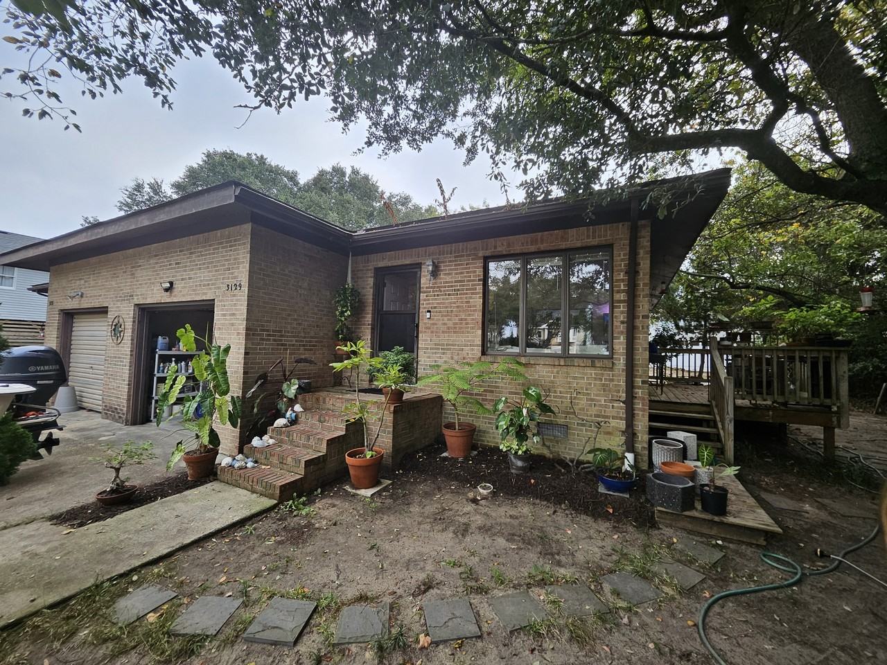 3129 Bay Drive - Photo 2 of 21