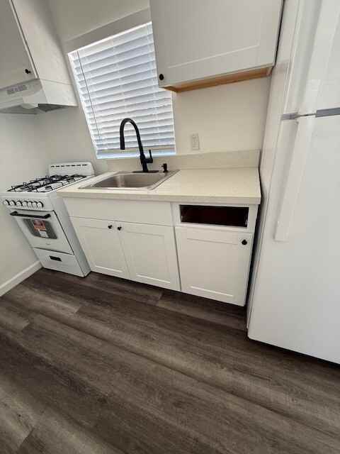 2019 E. Imperial Hwy. - Photo 2 of 8