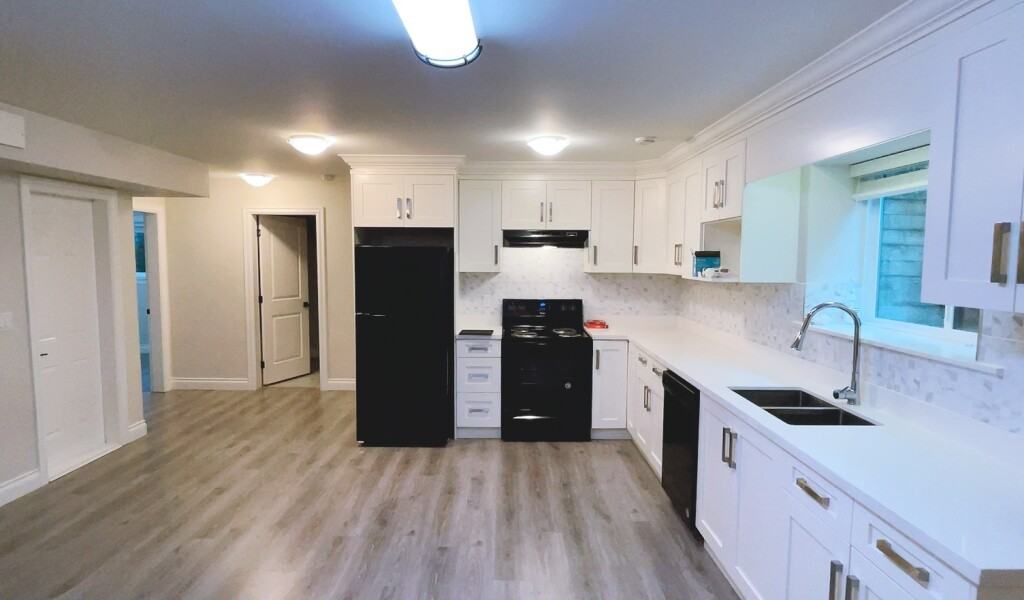 846 Rondeau Street - Photo 6 of 15