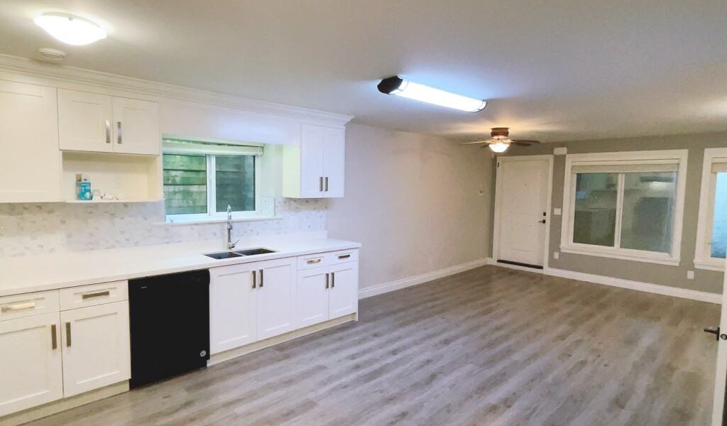 846 Rondeau Street - Photo 7 of 15