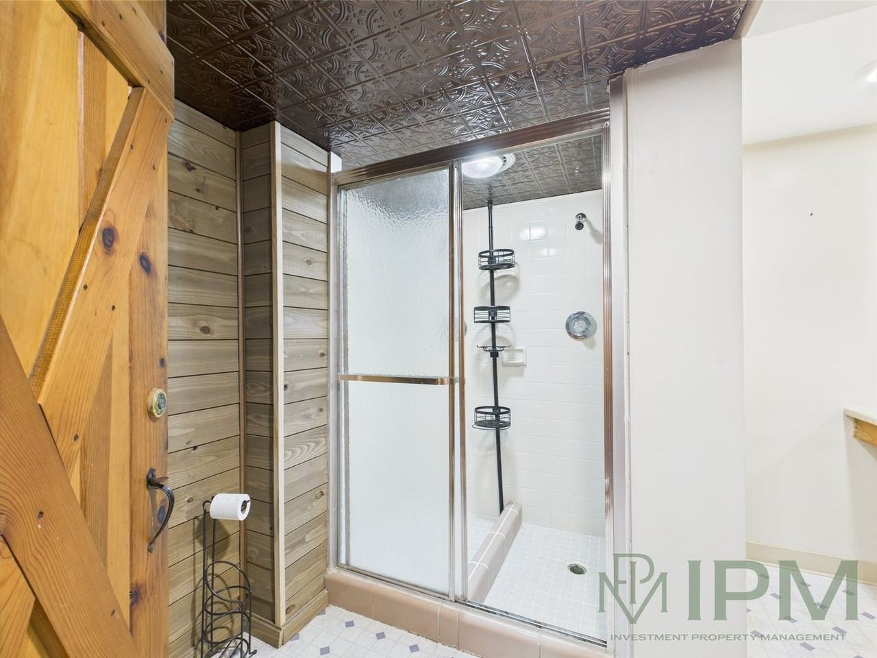 307 N Fayette St - Photo 3 of 21