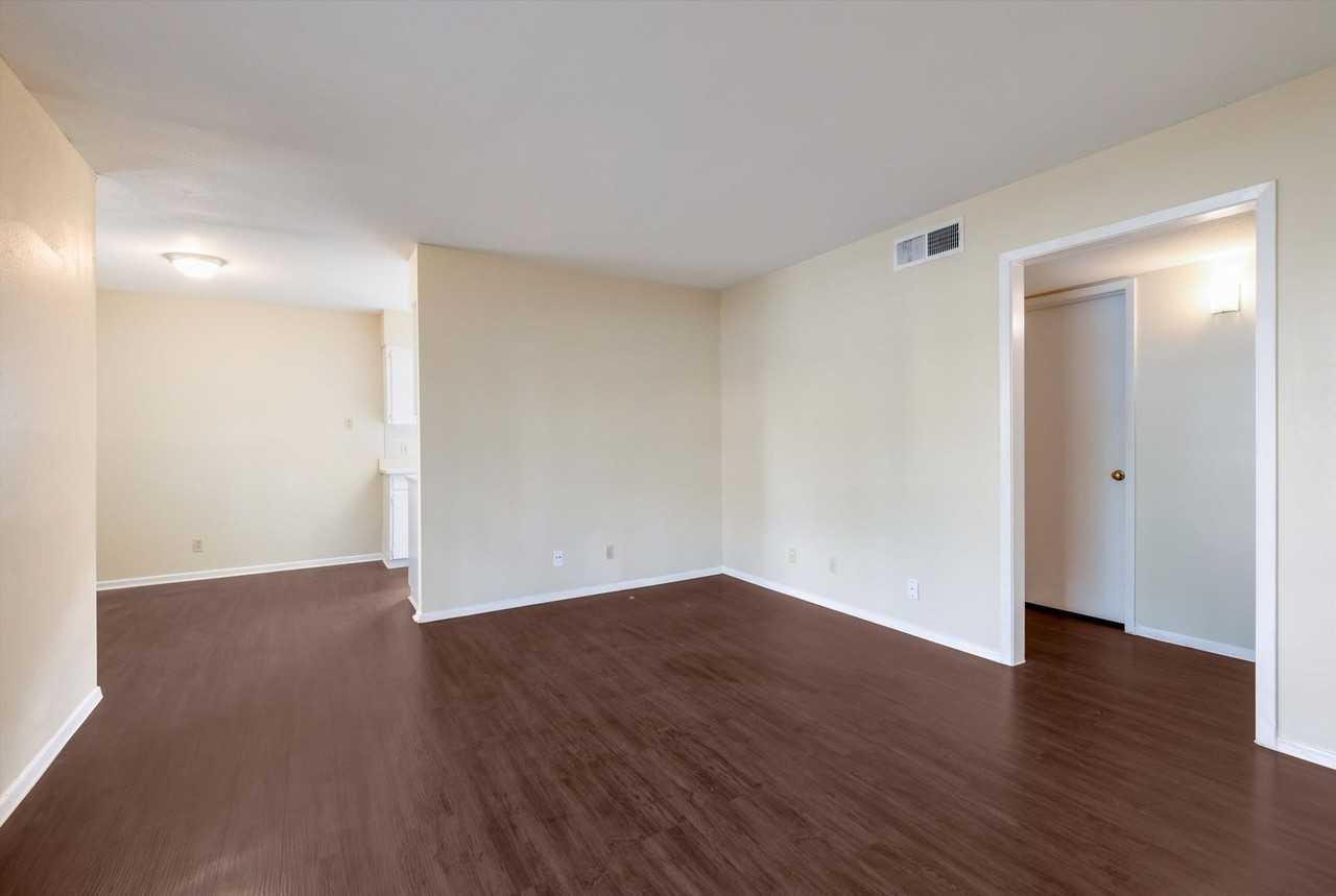 2551 San Pedro Ave #209 - Photo 6 of 17