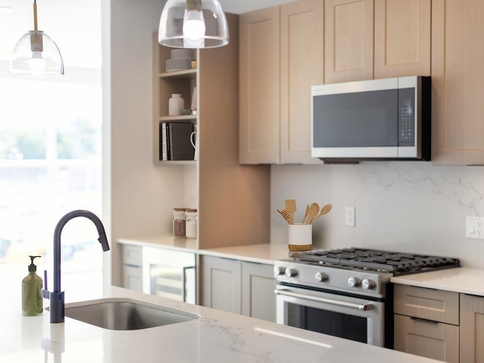 Avalon W Squared - Photo 3 of 50