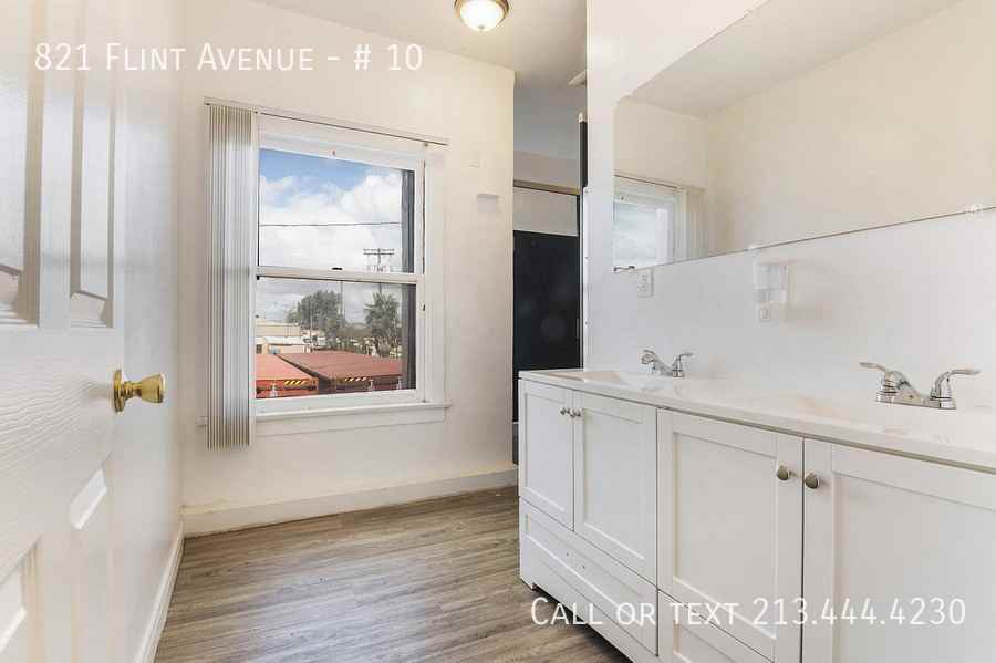 Furnished on Flint - Photo 6 of 50