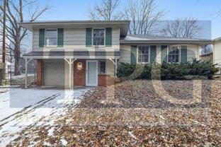 9226 Oakland Ave - Photo 1 of 1