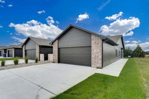 featured image of 4924 Vassar Avenue