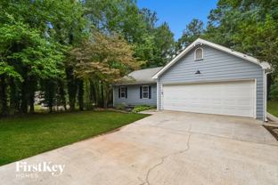 520 Honeysuckle Ln - Photo 1 of 1