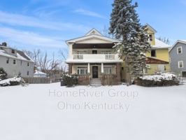 featured image of 3046 E 130th St