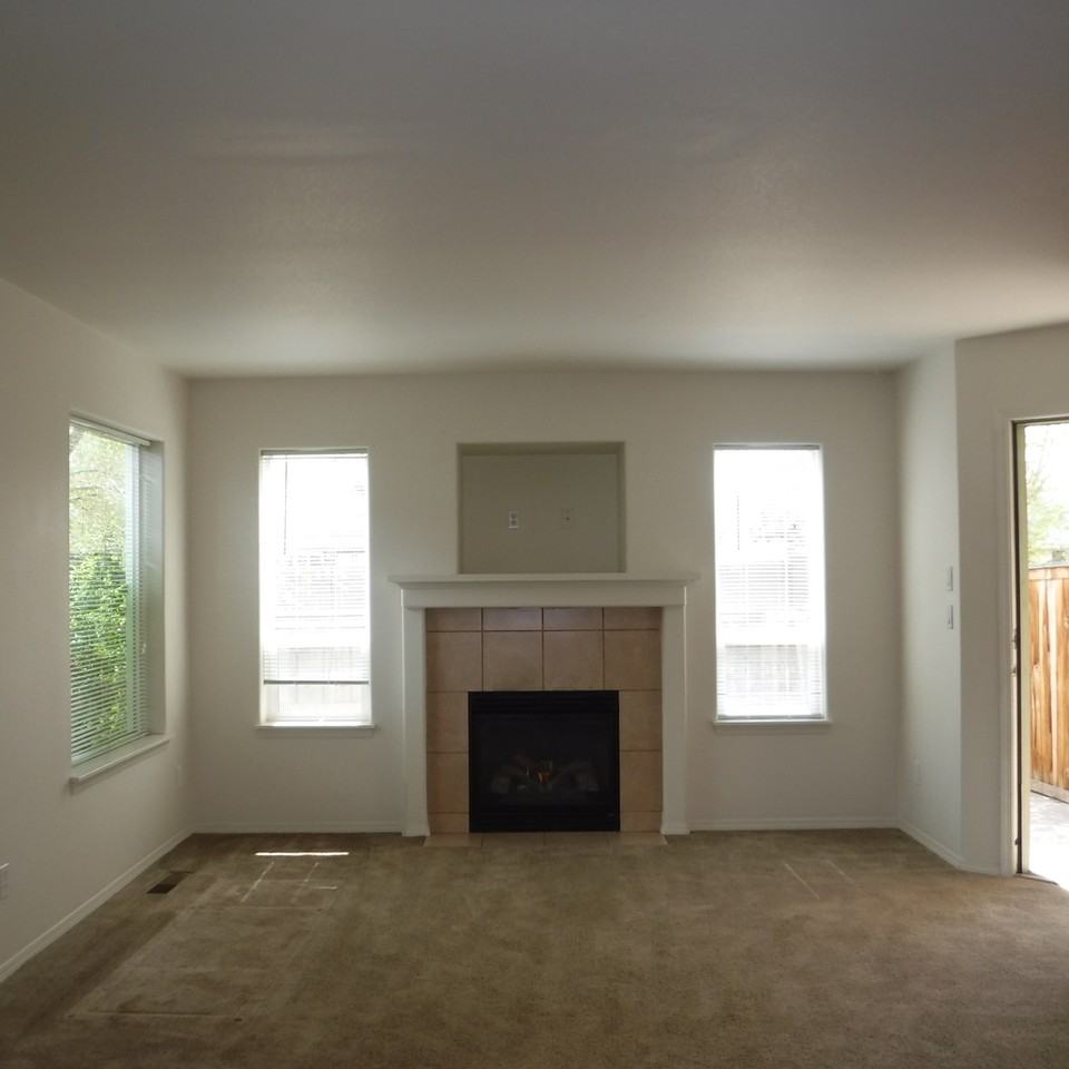 20866 Nova Loop #A - Photo 3 of 10