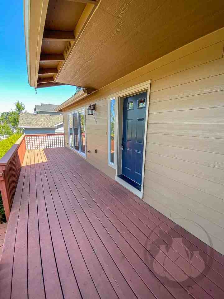 5627 Seeger Lane Southeast - Photo 2 of 10