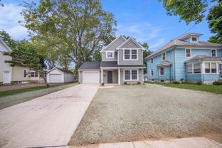 511 Burr St - Photo 1 of 1