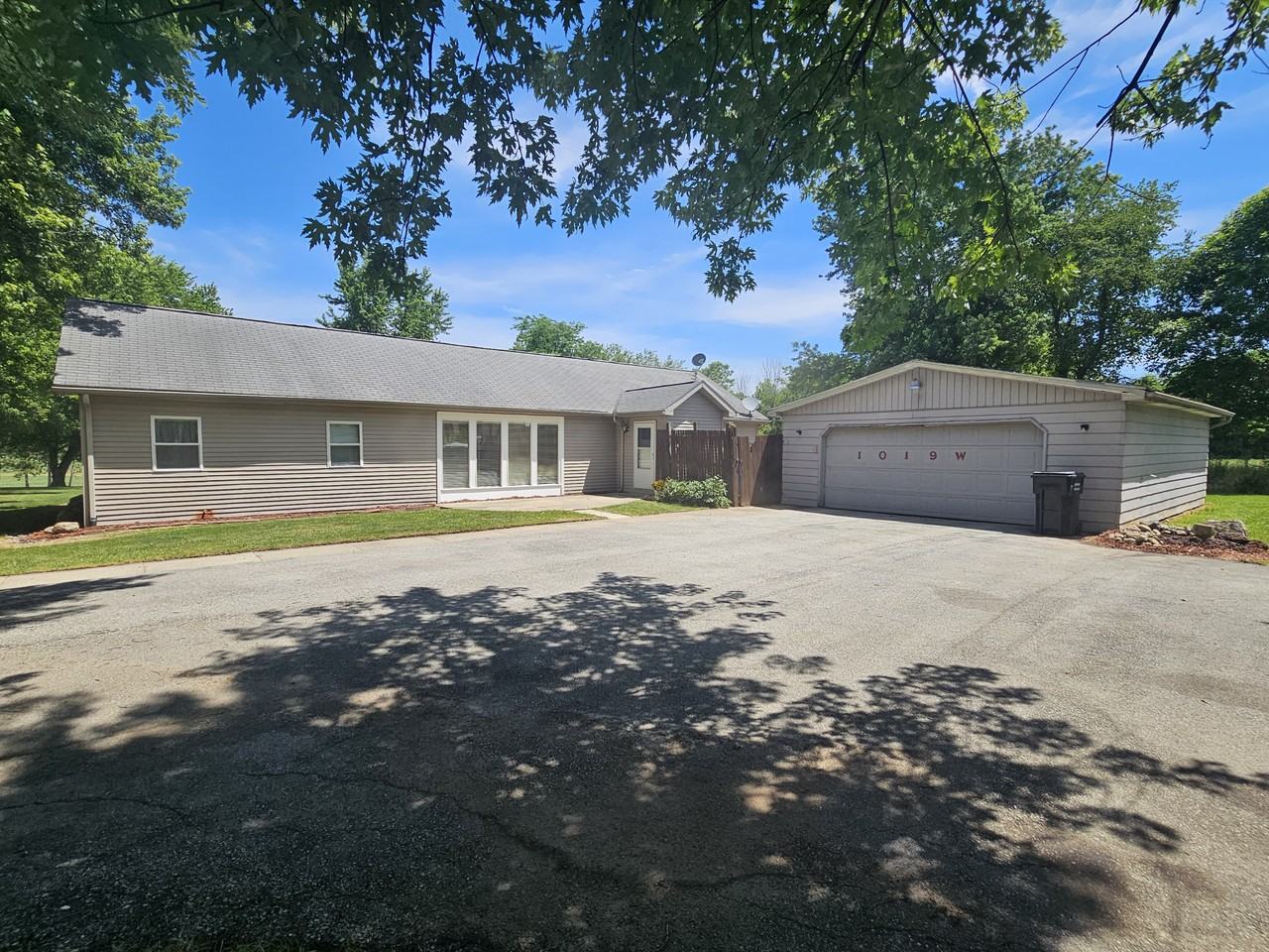 1019 W 150 N #NA - Photo 6 of 24