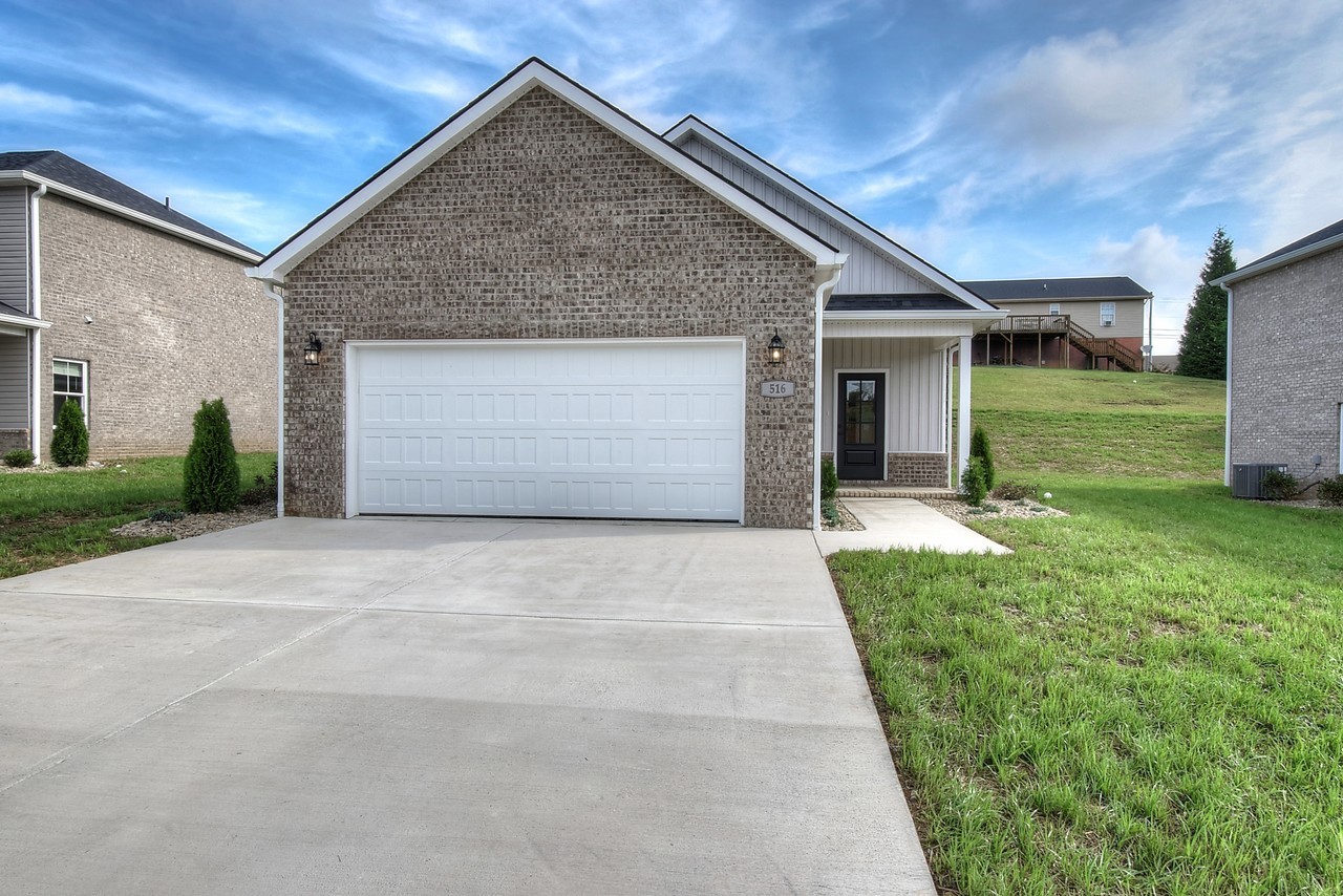 548 Catalina Ct #NA - Photo 2 of 28