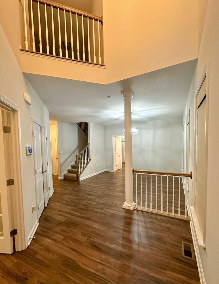 3266 Woodcox Rd - Photo 3 of 15