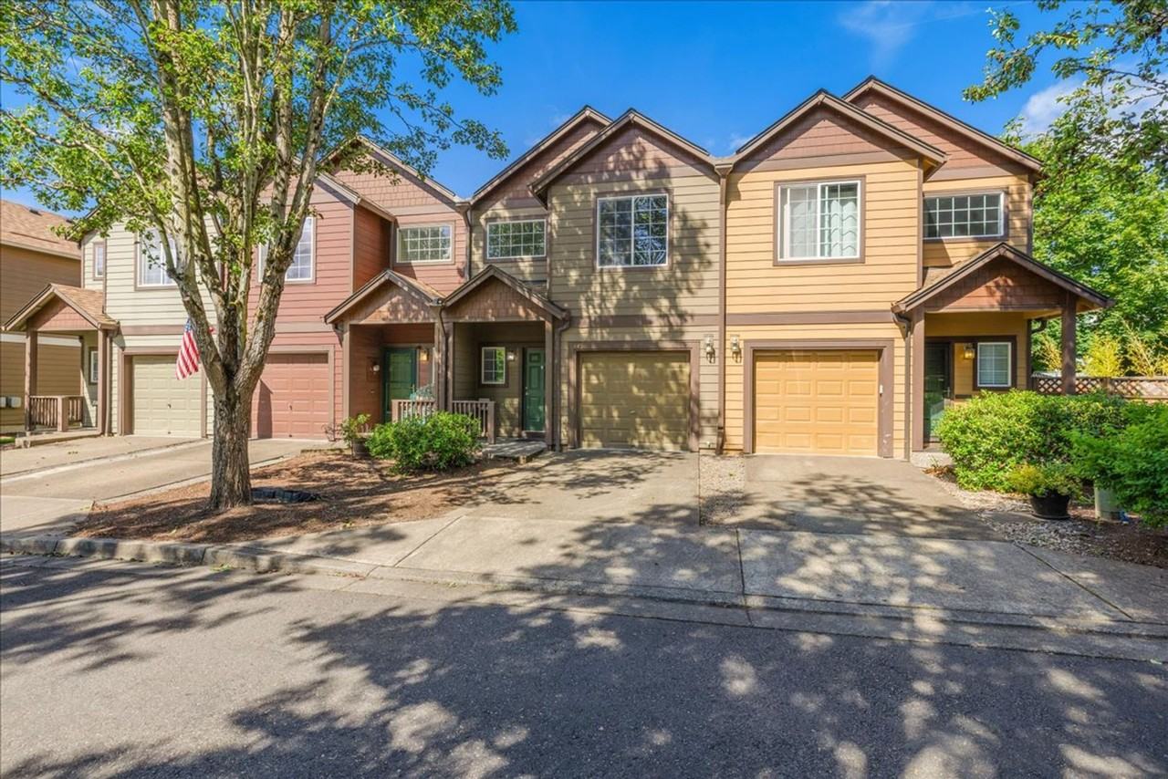 445 Sw 149th Ter - Photo 3 of 30