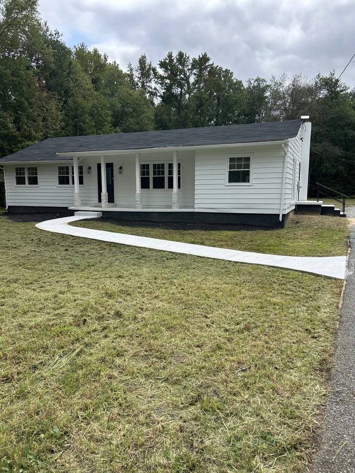 2238 Lockwood Chapel Rd #NA - Photo 2 of 14