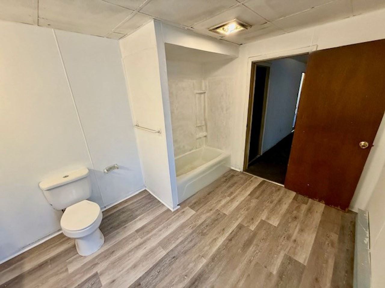 557 Mauch Chunk Rd - Photo 2 of 12