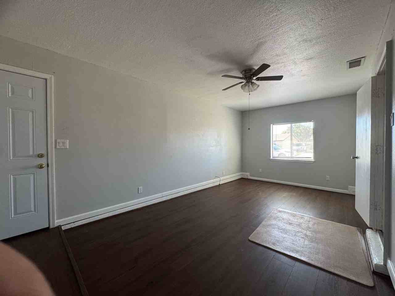 1211 Harvard Drive - Photo 6 of 13