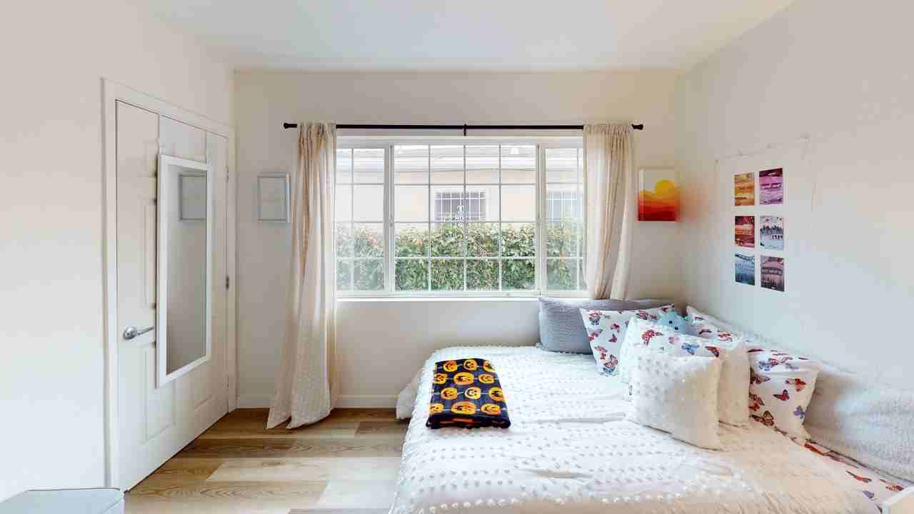 6328 Mesita Dr - Photo 7 of 17