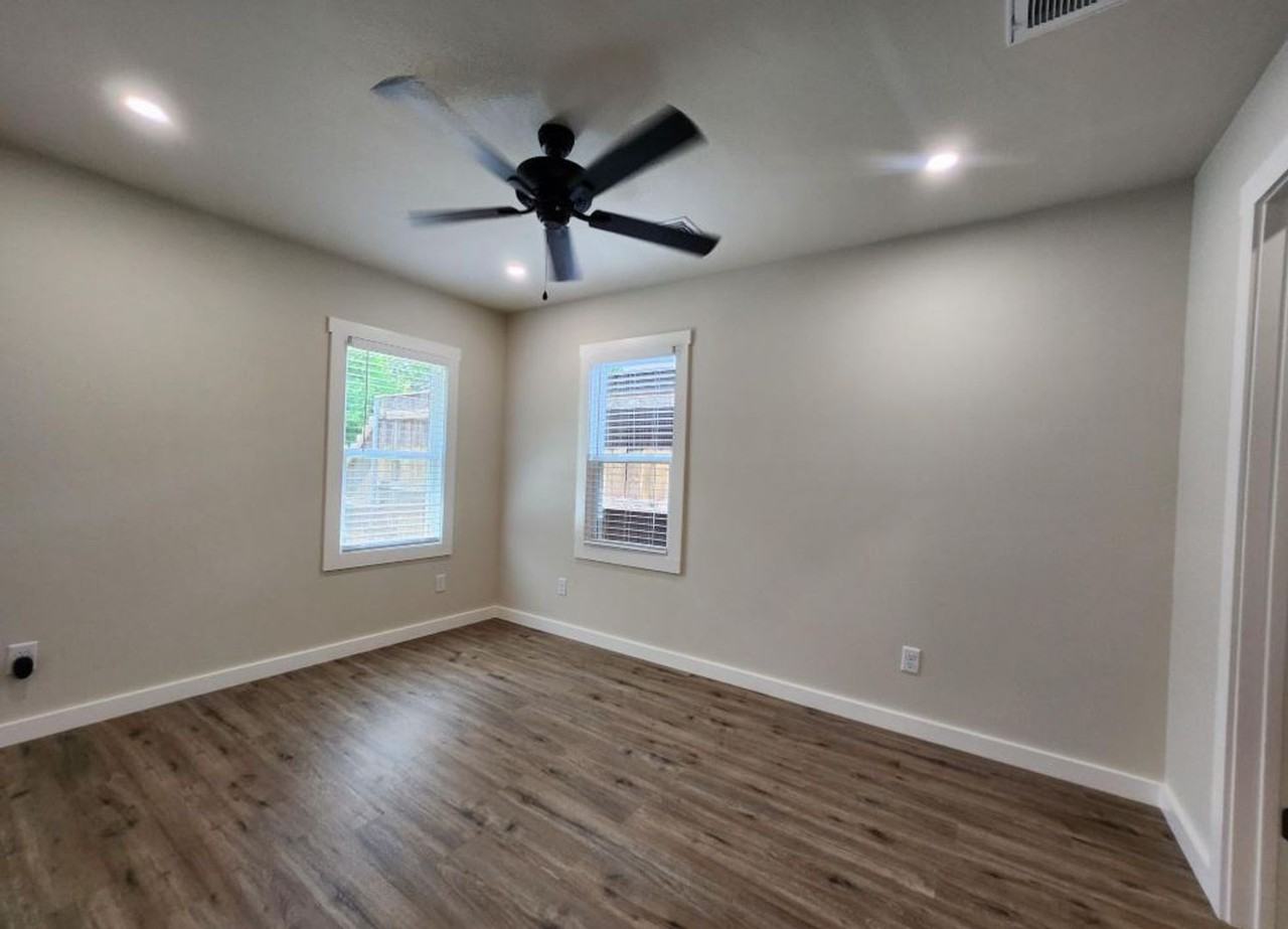 804 N Orange St - Photo 5 of 14