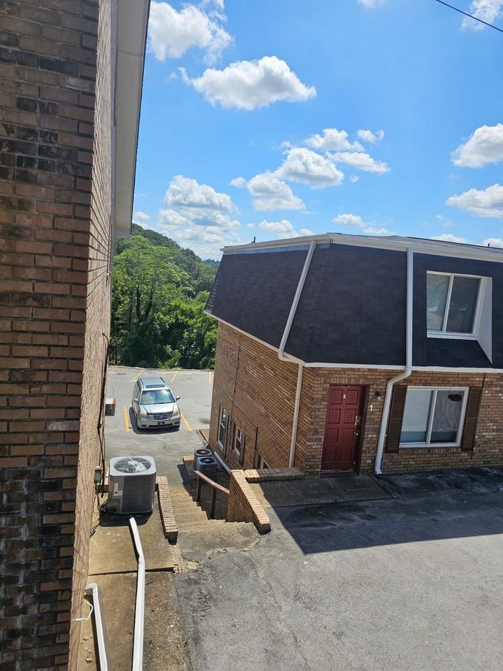 The View at Midtown - Photo 7 of 24