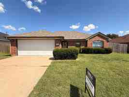 featured image of 4403 Mildred Ave